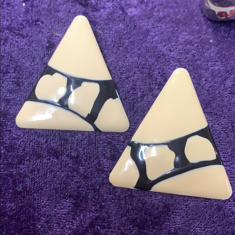 Retro Triangle Earrings